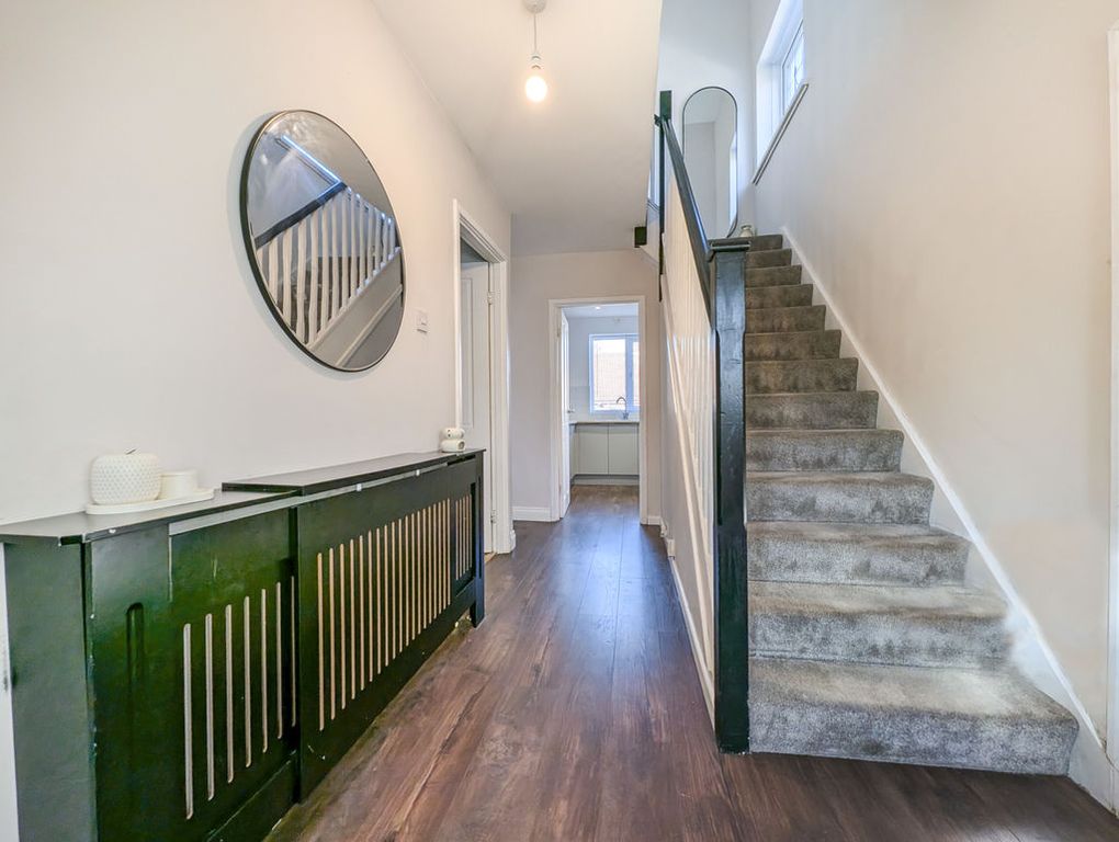 Property photo 2 of 13 Photo 10