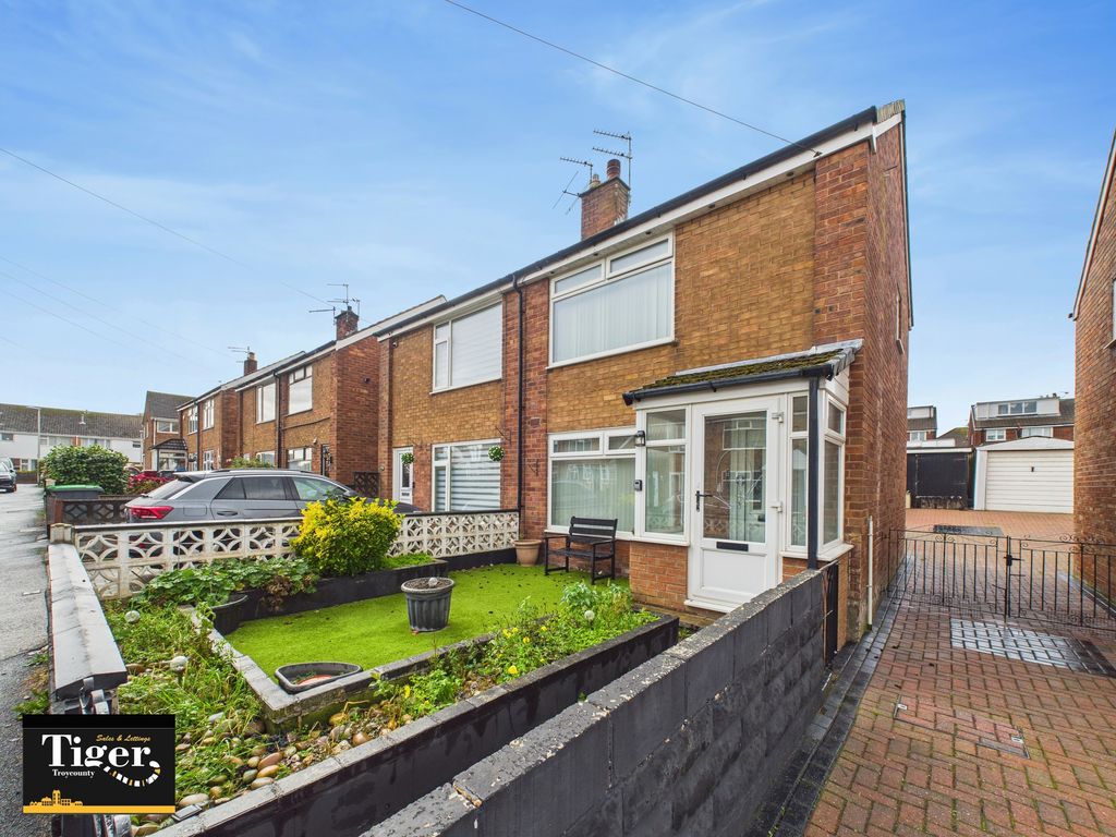 Property photo 1 of 16