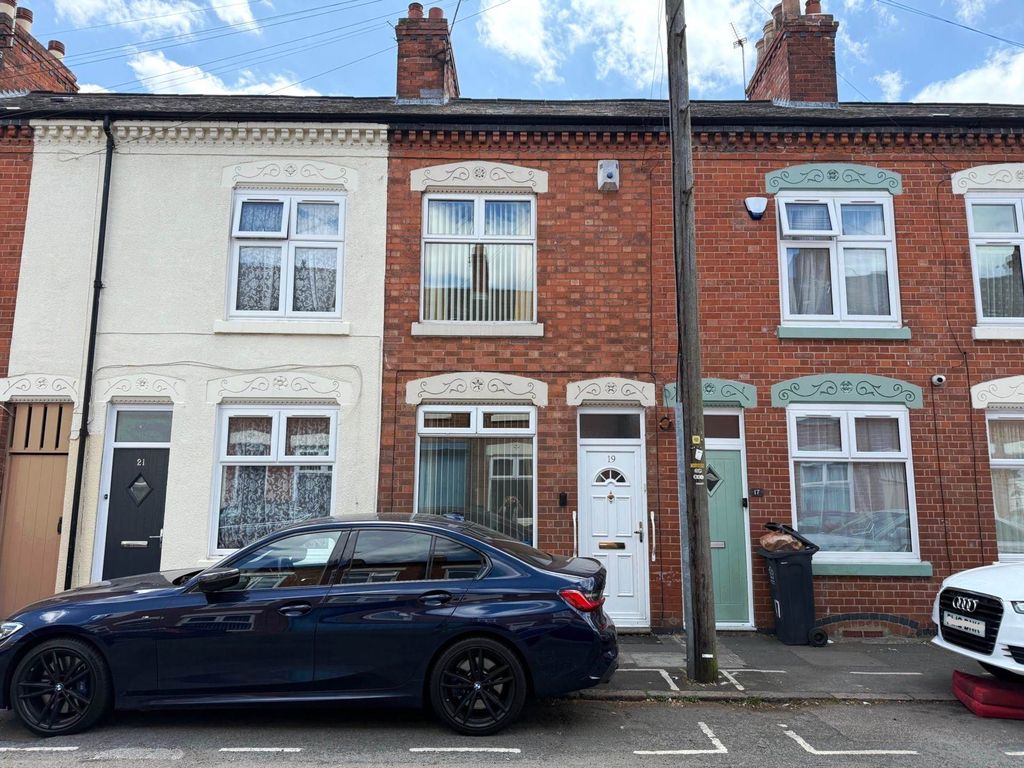 Property photo 1 of 15