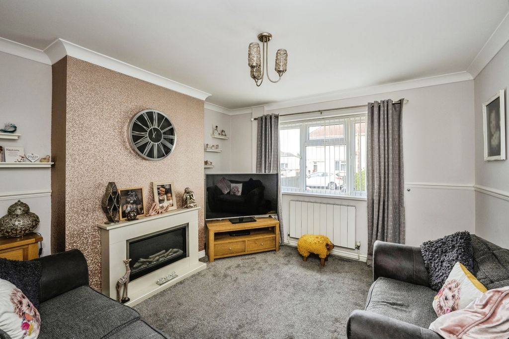 Property photo 2 of 20 Pbox-Img.Jpg