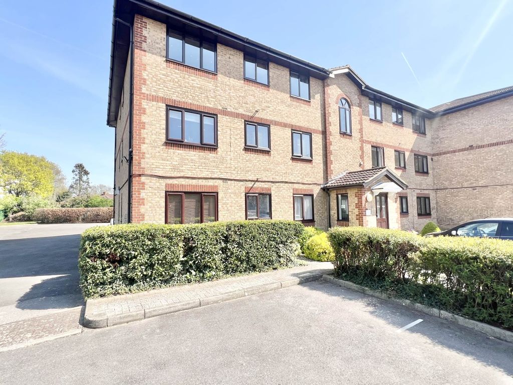 Property photo 1 of 9