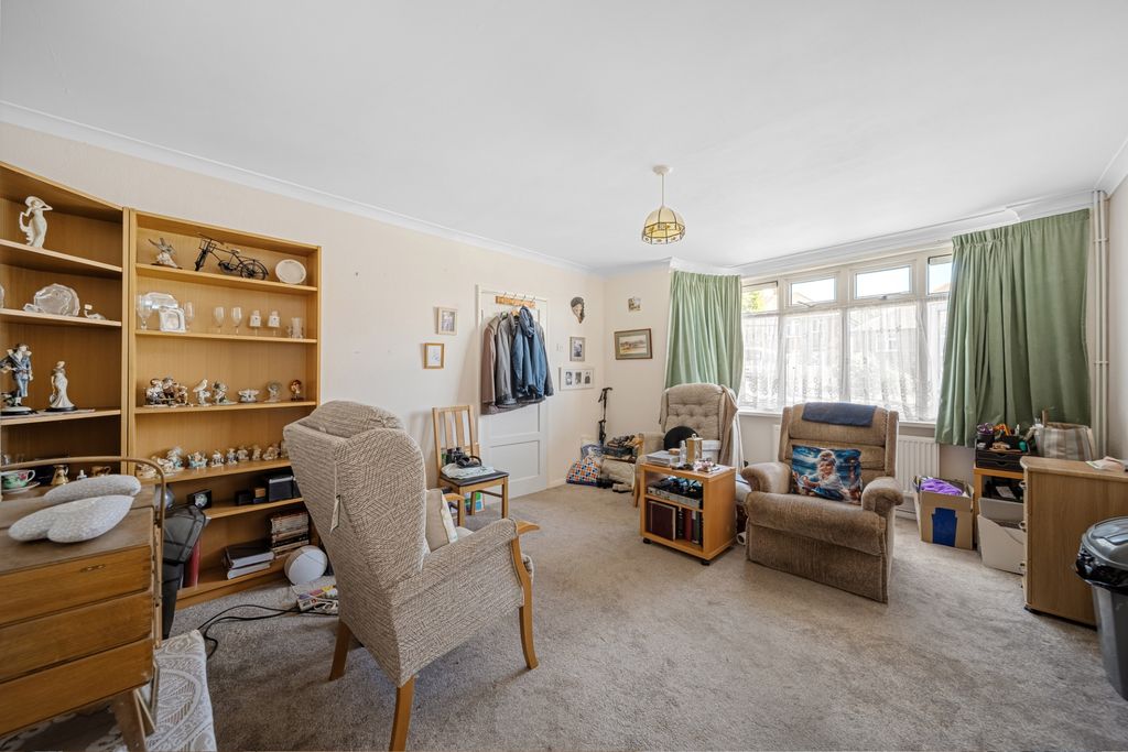 Property photo 2 of 16 Photo 9