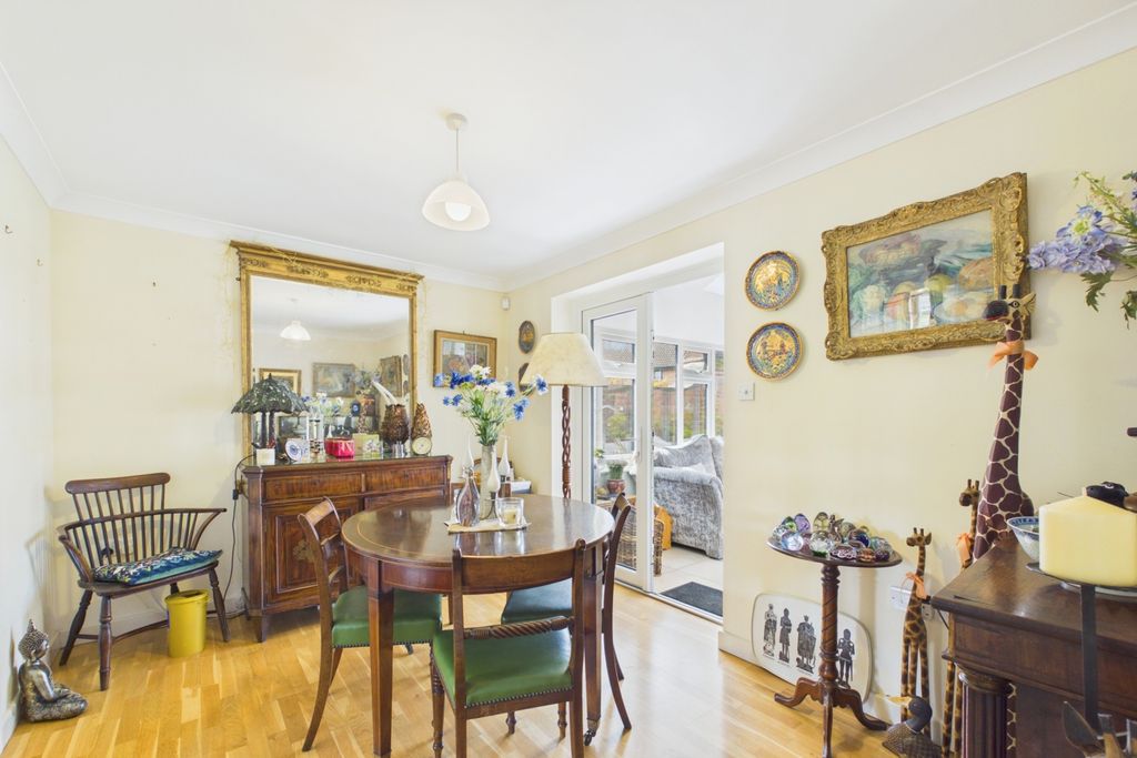 Property photo 3 of 29 Picture No. 22