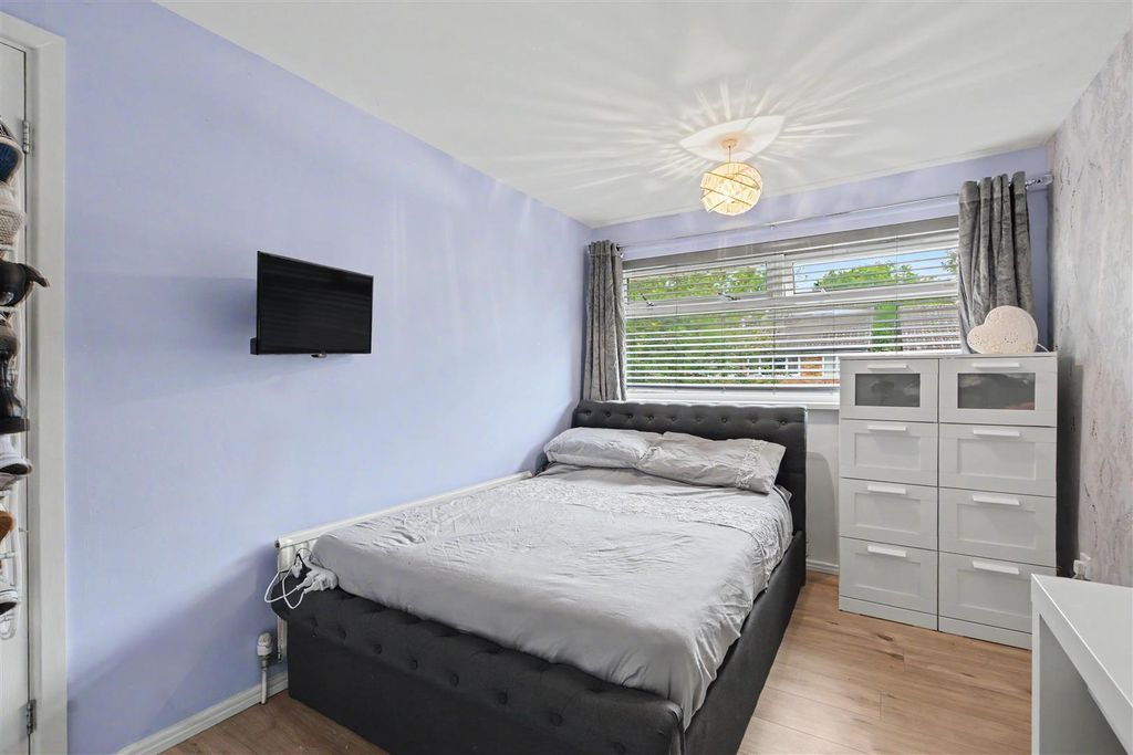 Property photo 3 of 14 Bedroom One_1.Jpeg