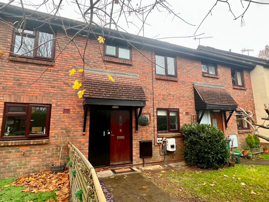 Property photo 1 of 8