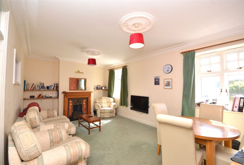 Property photo 2 of 9 Picture No. 09