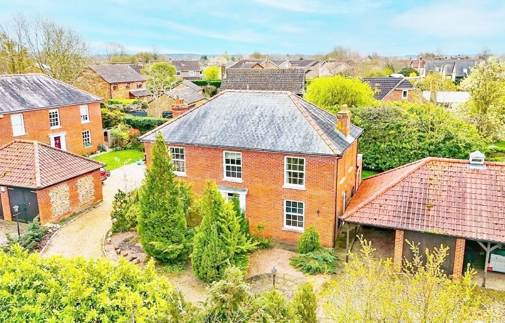 Property photo 1 of 21