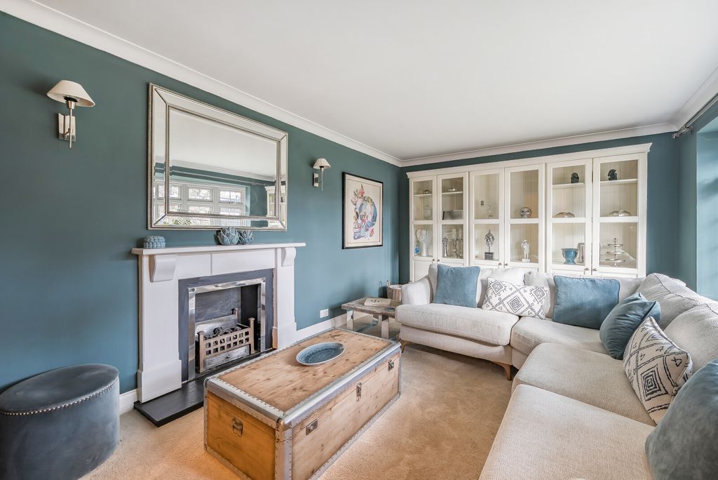 Property photo 2 of 20 1400671-12-696A4E...