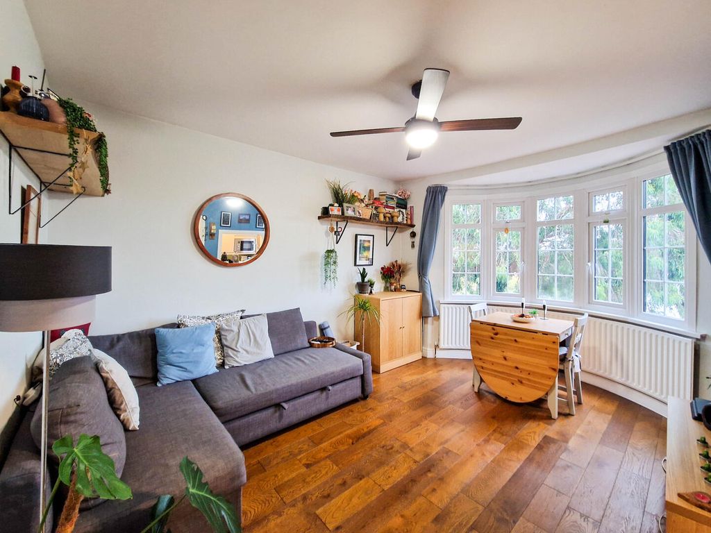 Property photo 3 of 15 Living Room