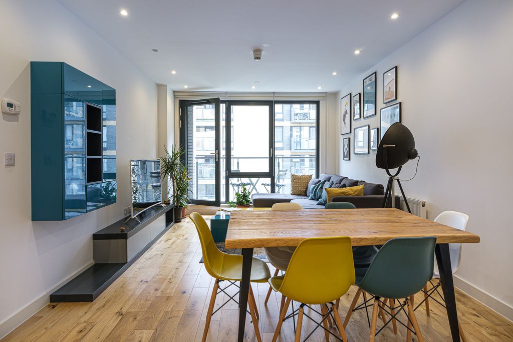 Property photo 1 of 21 Regalia-Point-066 (15).Jpg