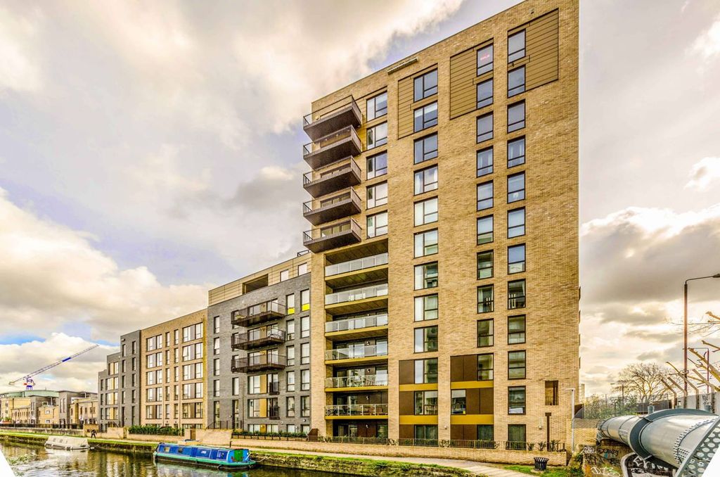 Property photo 3 of 14