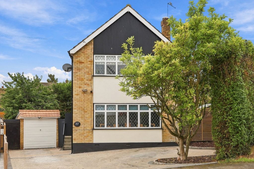 Property photo 1 of 25 Picture No. 03