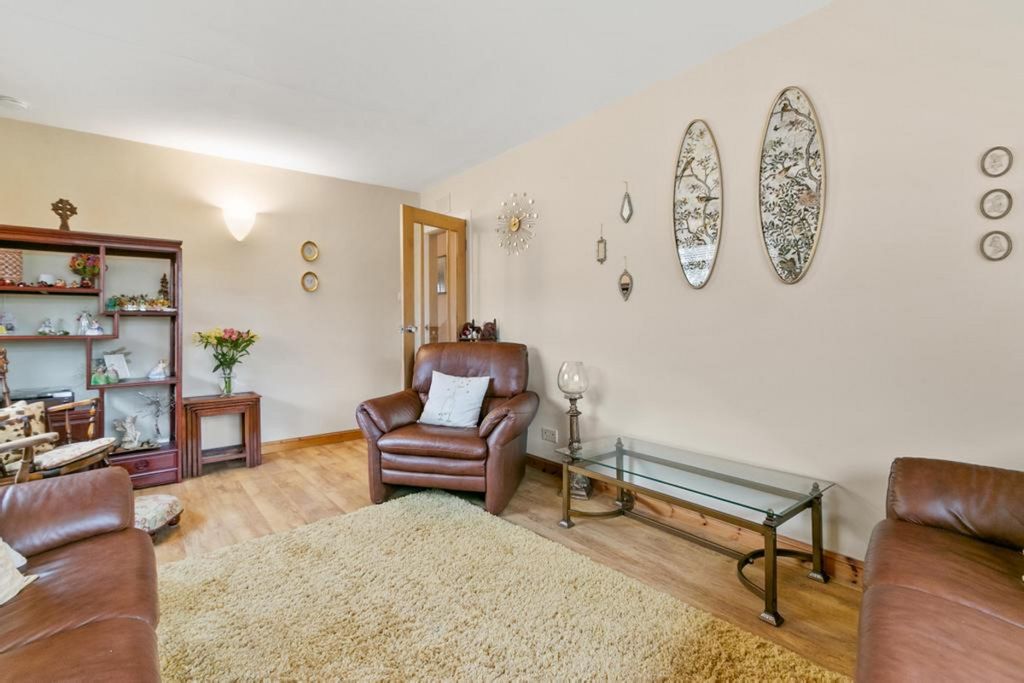 Property photo 3 of 29