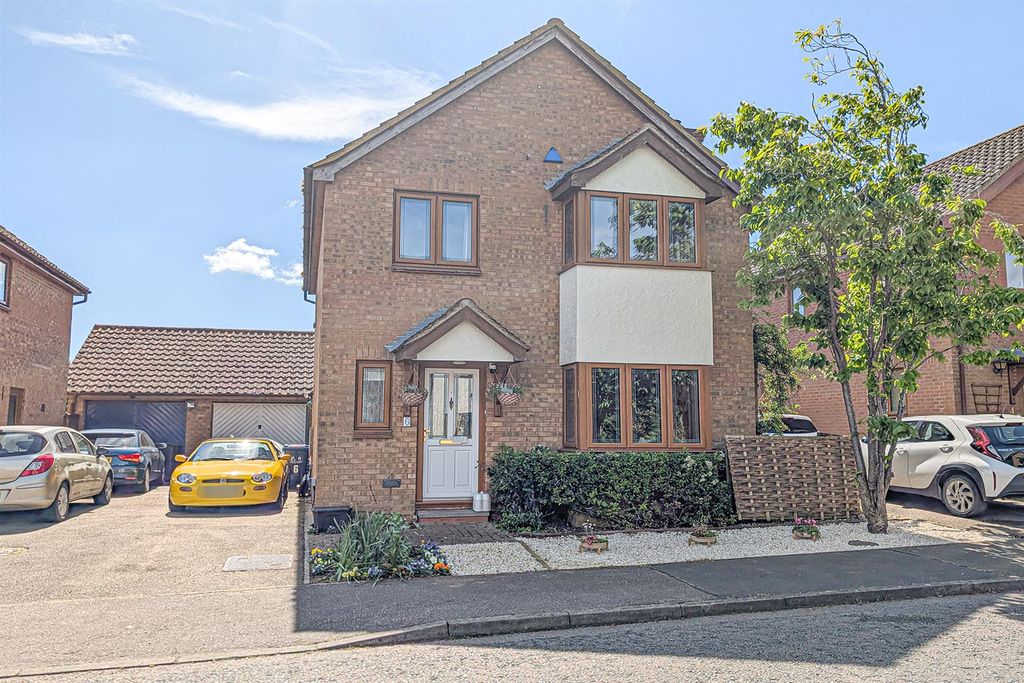 Property photo 1 of 15 Front 6.Jpg