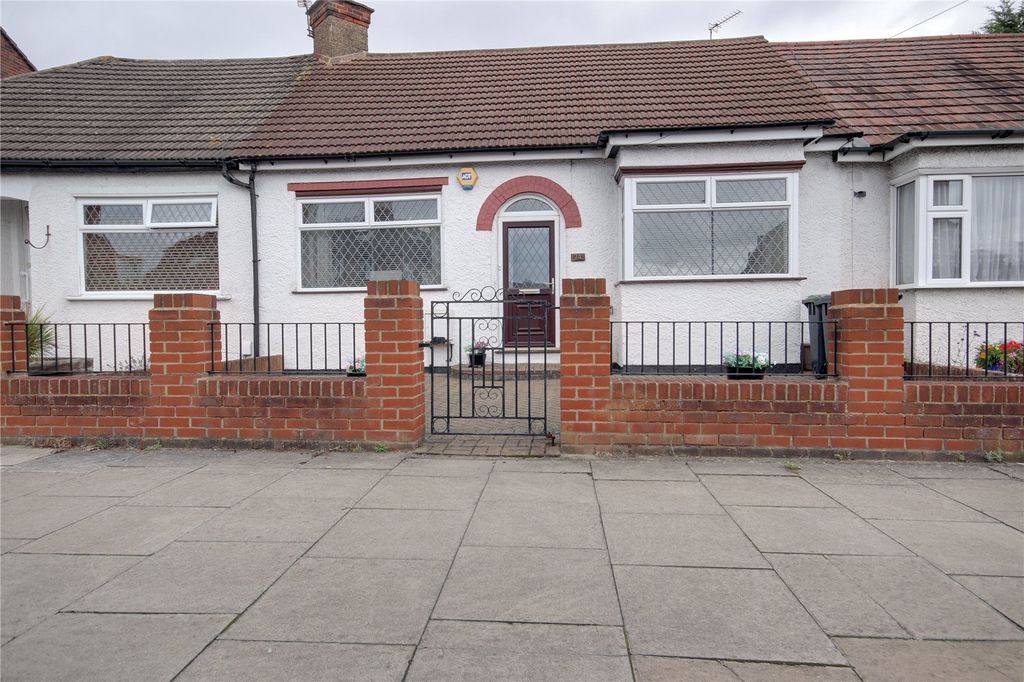 Property photo 1 of 17 Picture No. 21