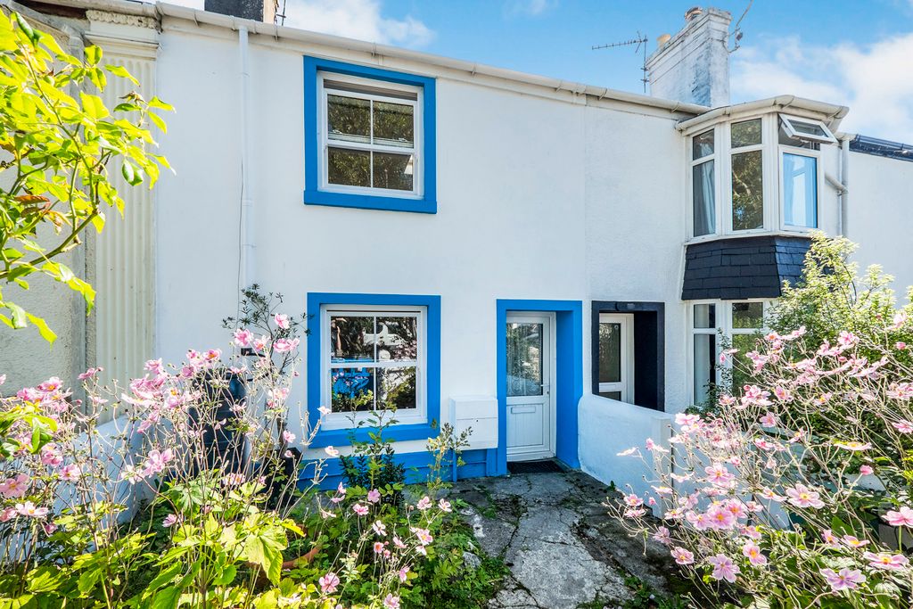 Property photo 1 of 15 Pbox-Img.Jpg