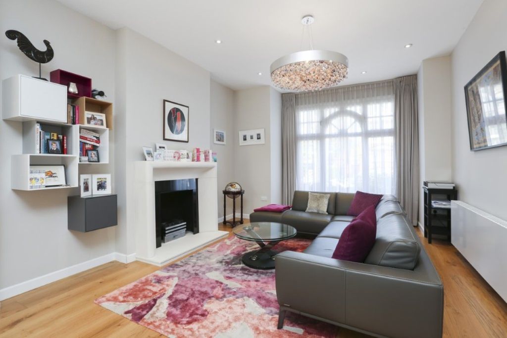 Property photo 1 of 13