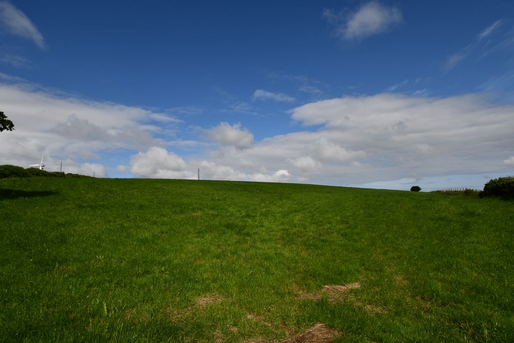 Property photo 1 of 3