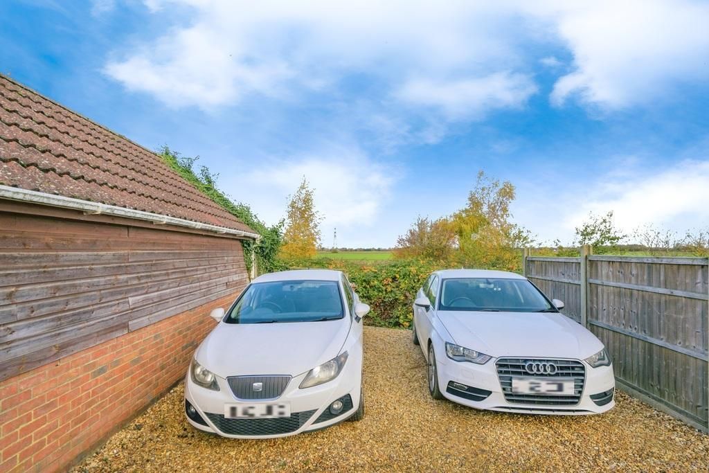 Property photo 3 of 16 Photo 3