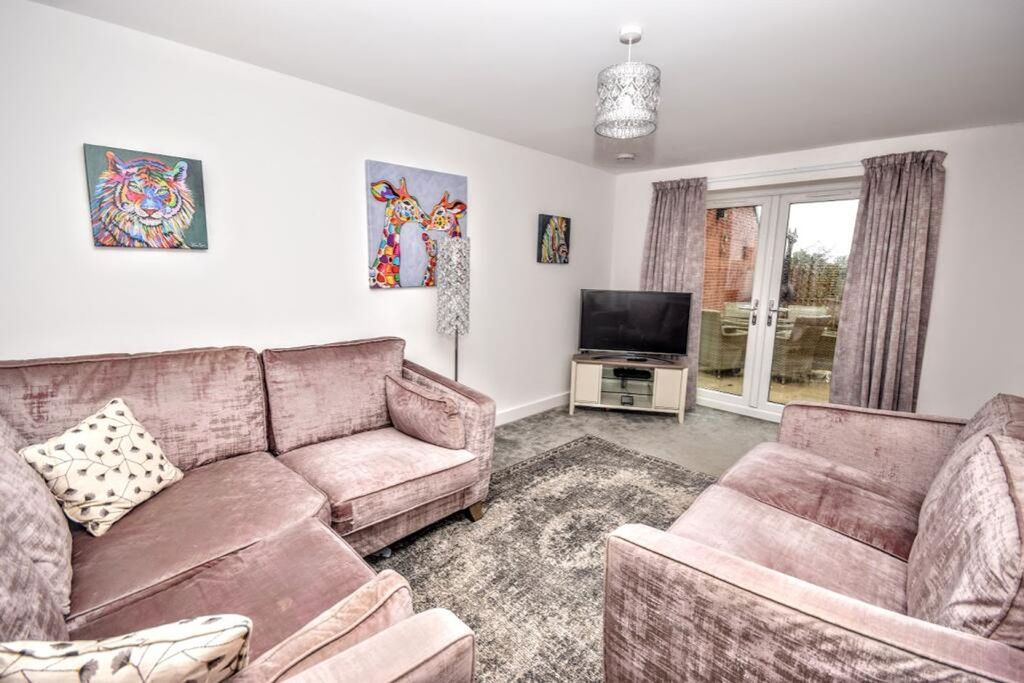 Property photo 3 of 11