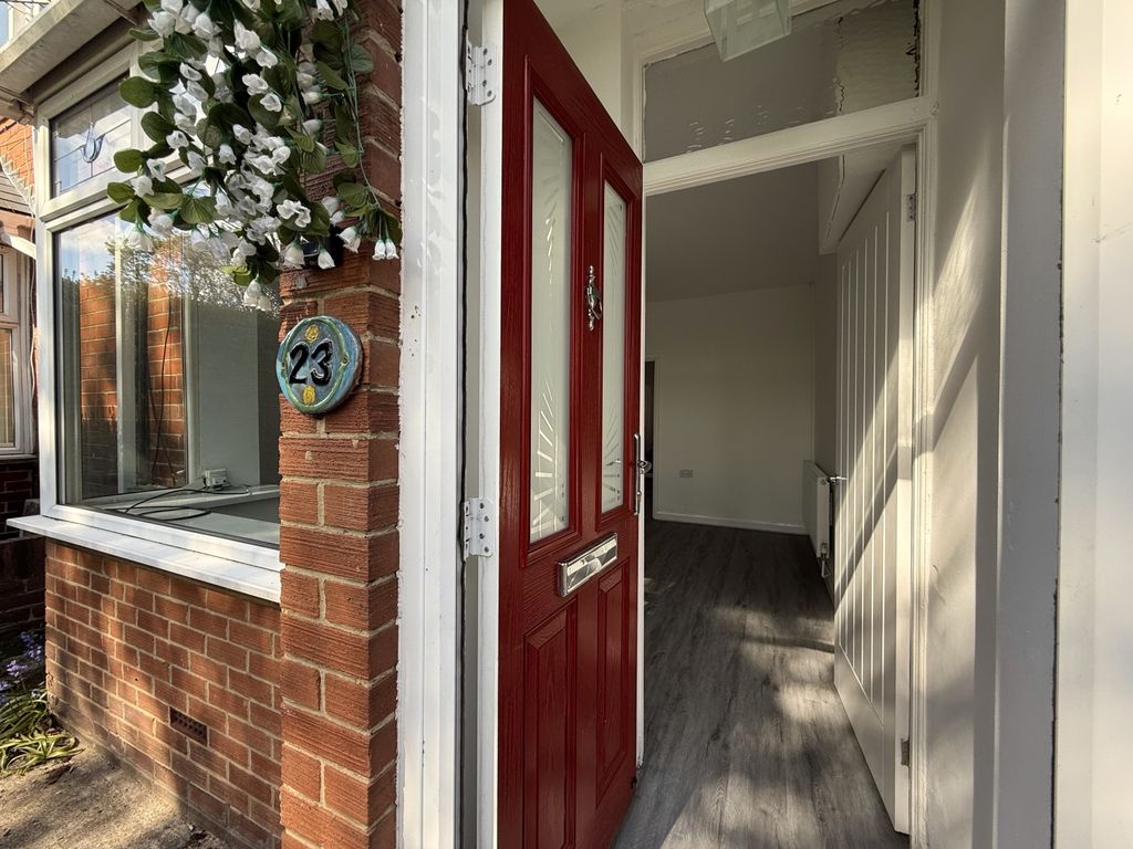 Property photo 2 of 16 Img_9627