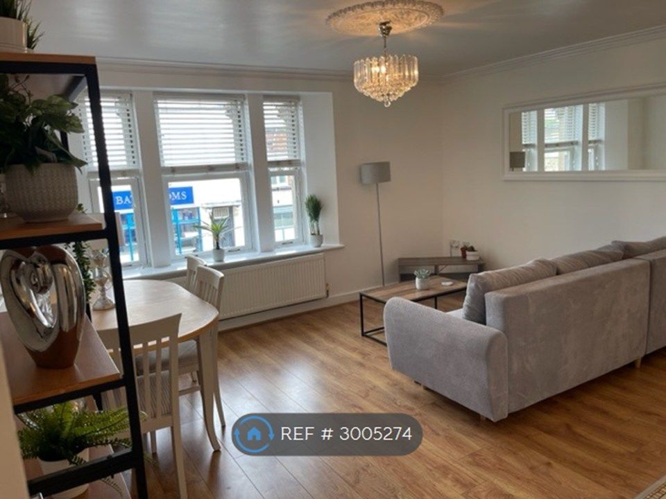 Property photo 2 of 25