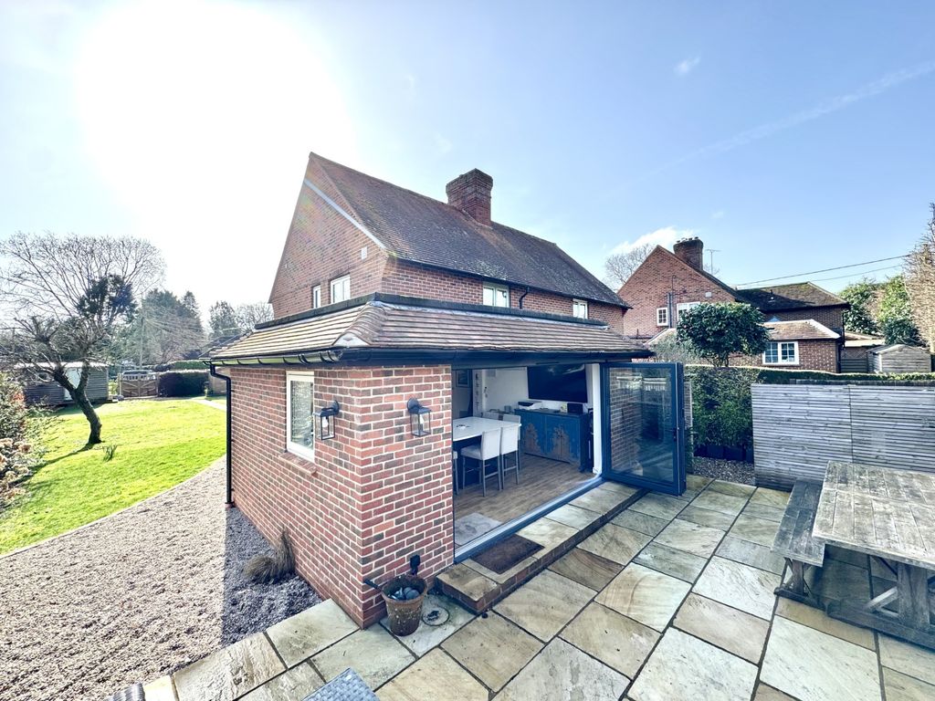 Property photo 2 of 12