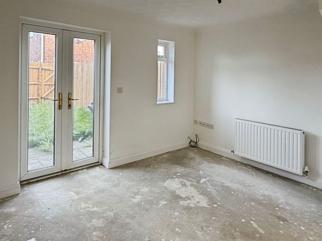 Property photo 3 of 8