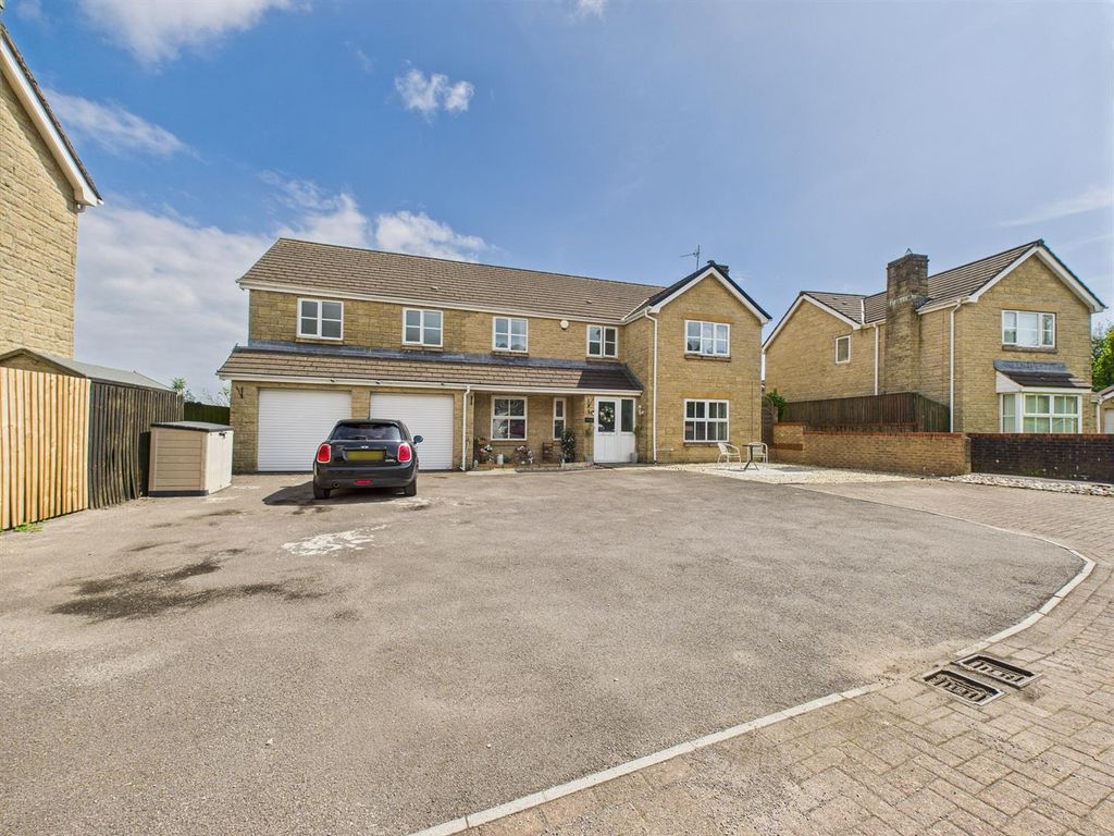 Property photo 1 of 57 Cam02295G0-Pr0256-Still037.Jpg