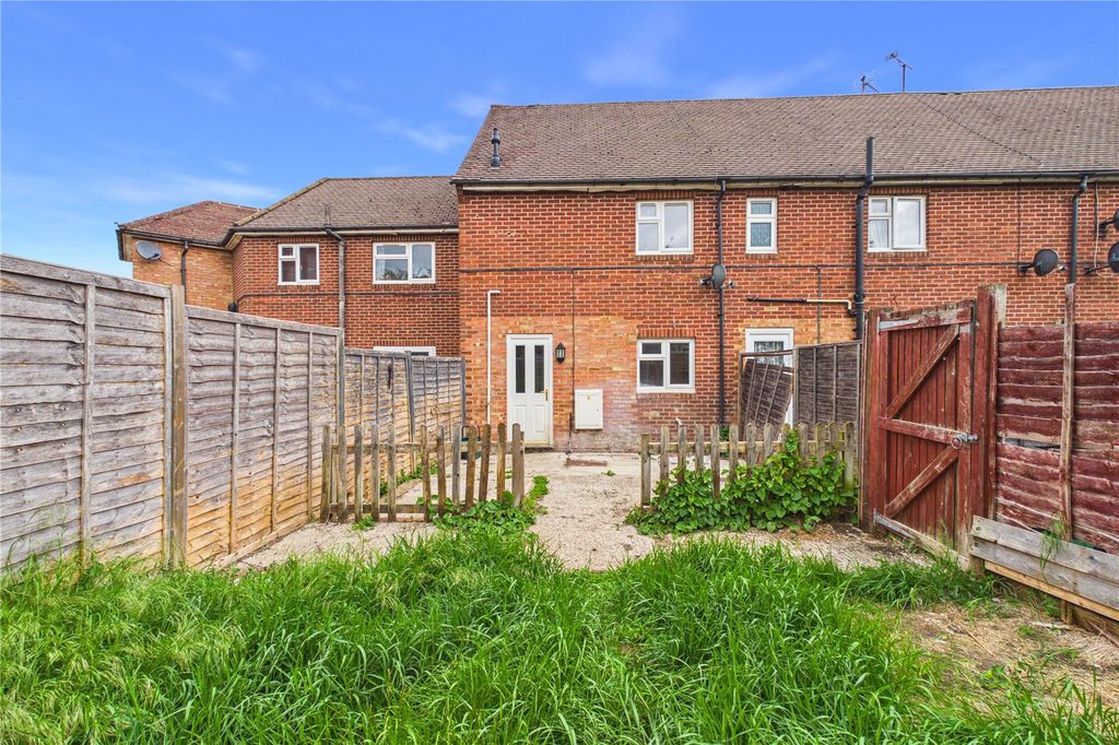 Additional image 11 of 2 bed terraced house for saleMoores Place, Hungerford, Berkshire RG17