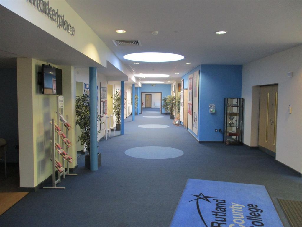 Property photo 3 of 9 Img_7452.Jpg