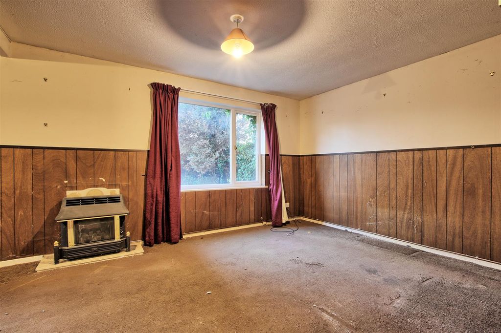 Property photo 2 of 10 Living Room.Jpg