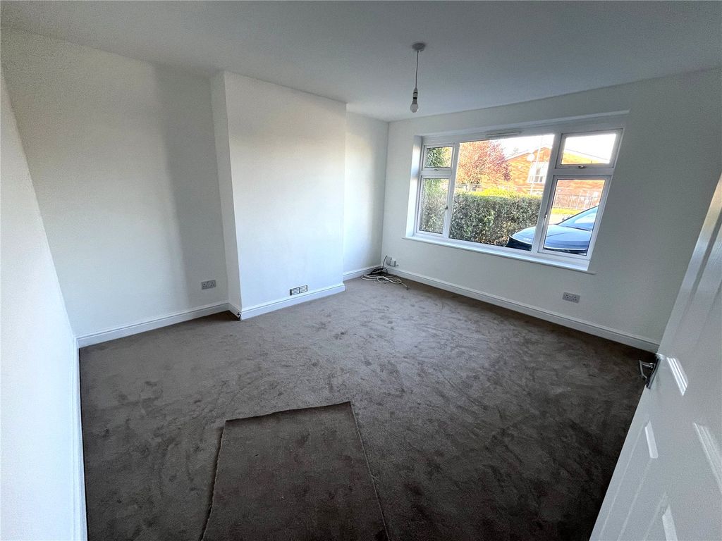 Property photo 2 of 12 Picture No. 06