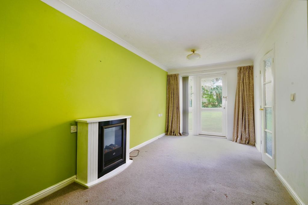 Property photo 3 of 10