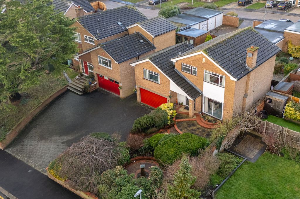 Additional image 4 of 4 bed detached house for saleHartland Road, Epping CM16