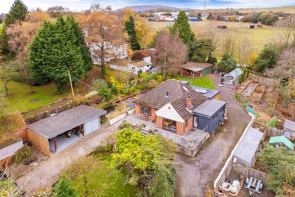 Property photo 1 of 25 Dji_20241113111345_0247_D