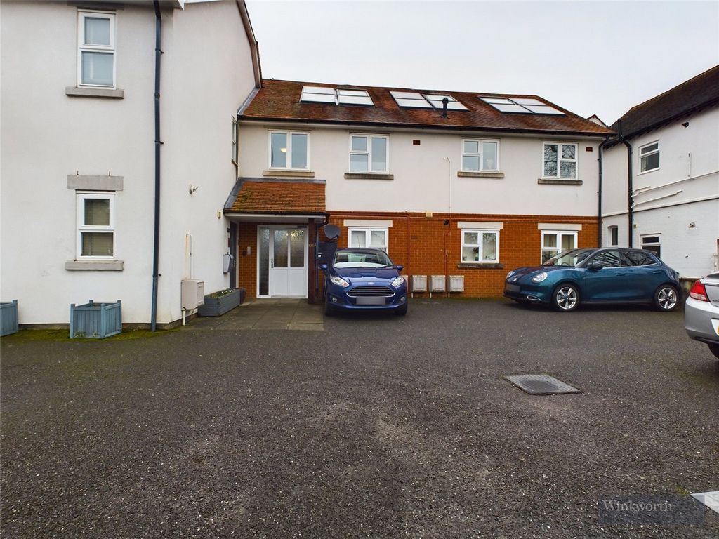 Property photo 1 of 5 Picture No. 09