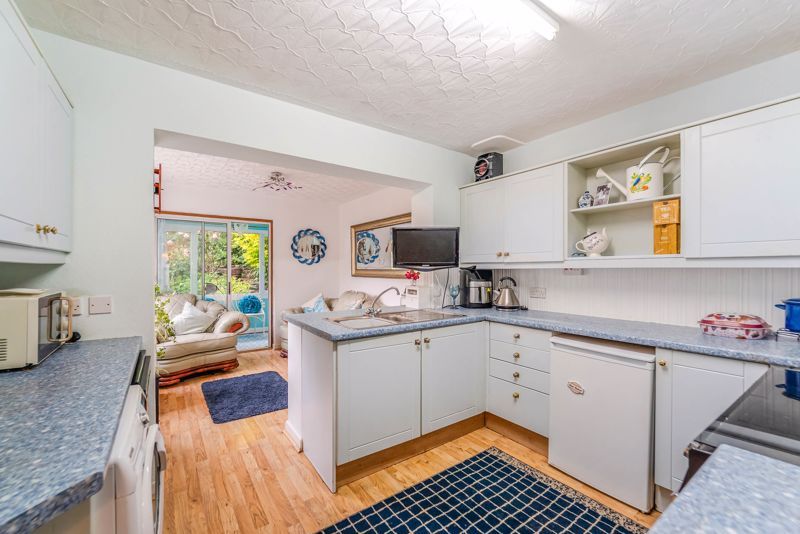 Property photo 3 of 31 Photo 13