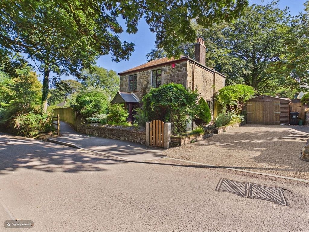 Property photo 1 of 11