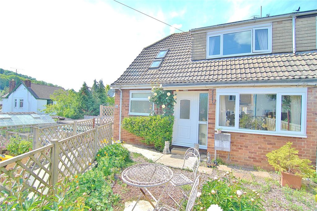Property photo 1 of 20 Picture No. 27