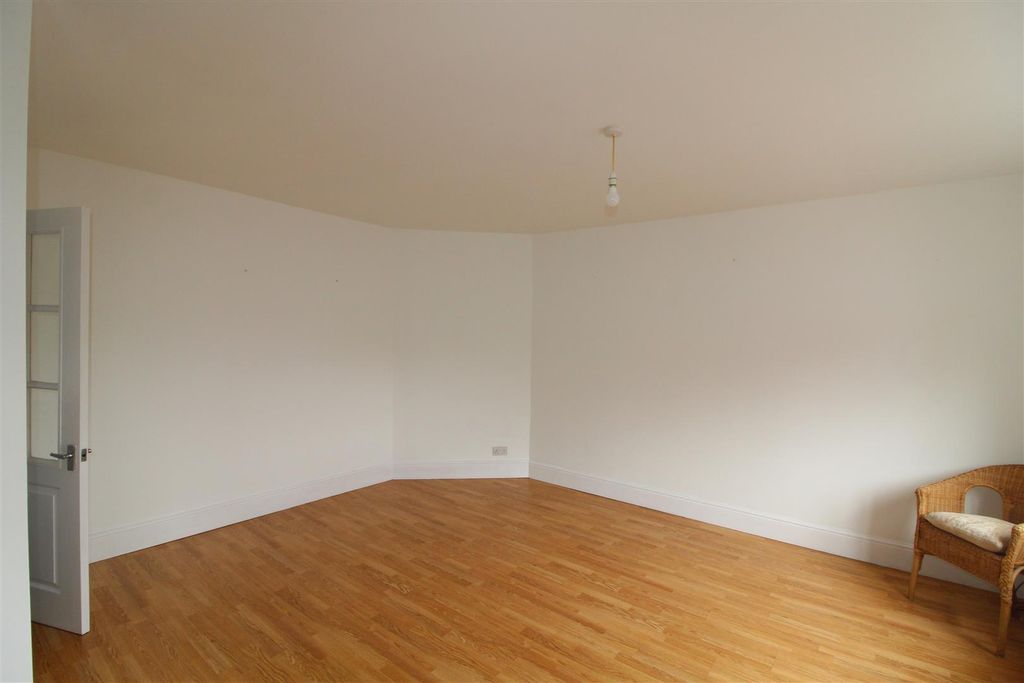 Property photo 2 of 9 Img_3281.Jpg