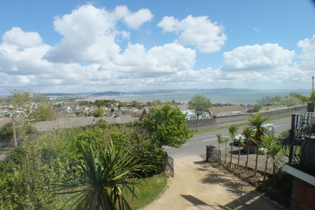 Property photo 3 of 33