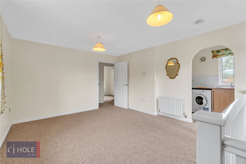 Property photo 2 of 13 Picture No. 26