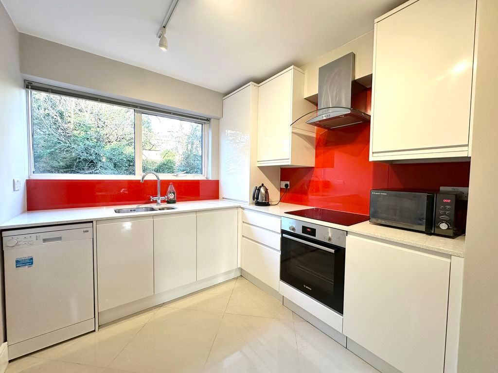 Property photo 3 of 14 Photo 7