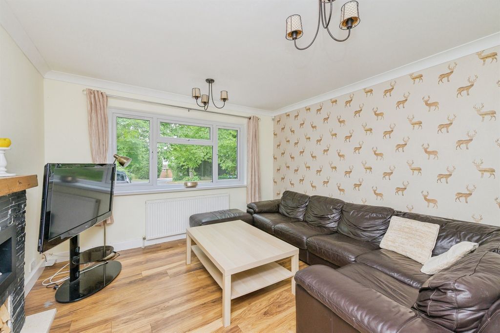Property photo 3 of 15