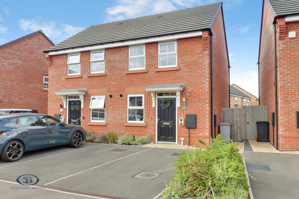 Property photo 1 of 18 Pbox-Img.Jpg
