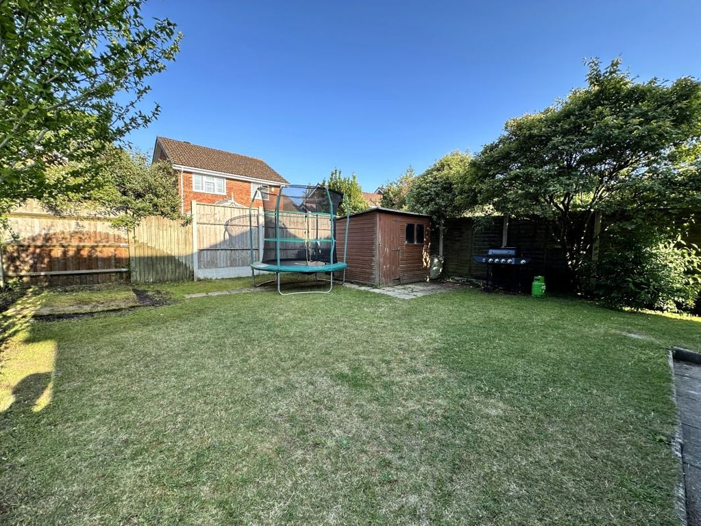 Property photo 2 of 9