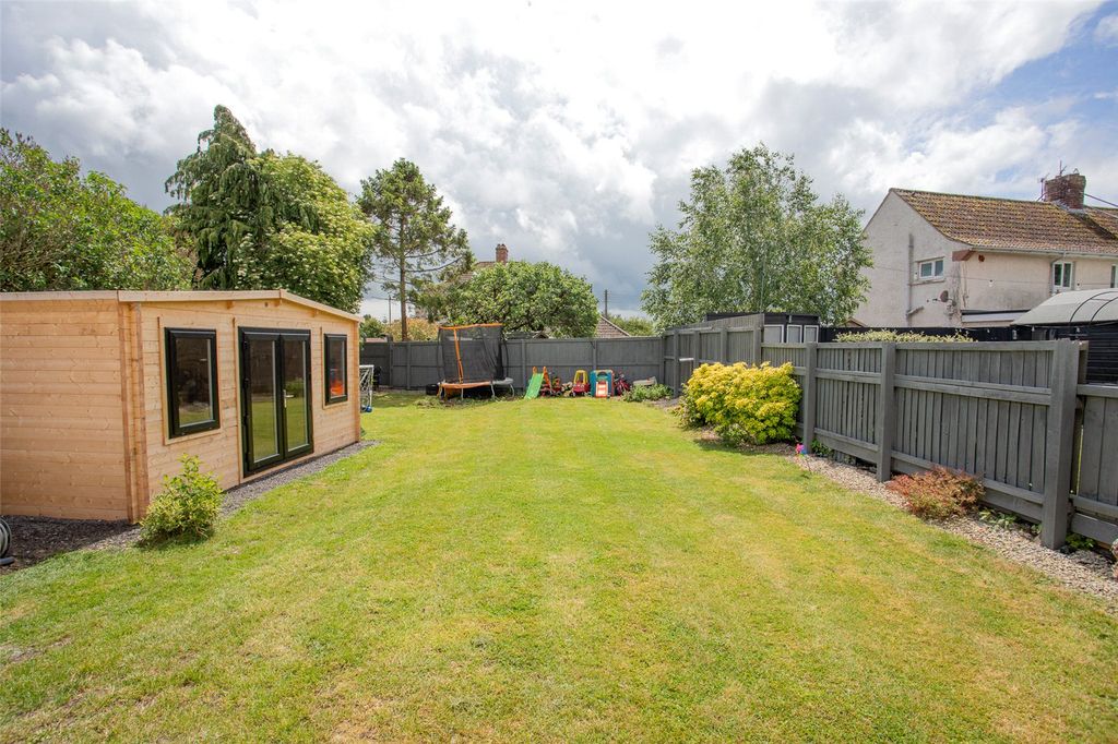 Property photo 3 of 15 Picture No. 10