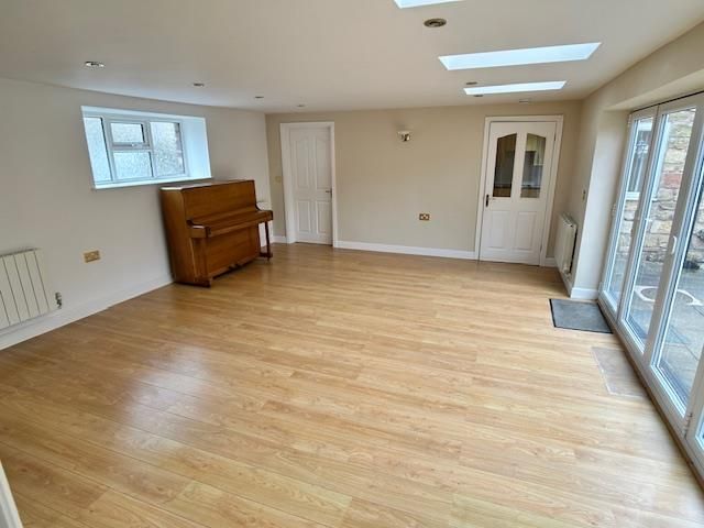 Property photo 3 of 12 Img_7853.Jpg