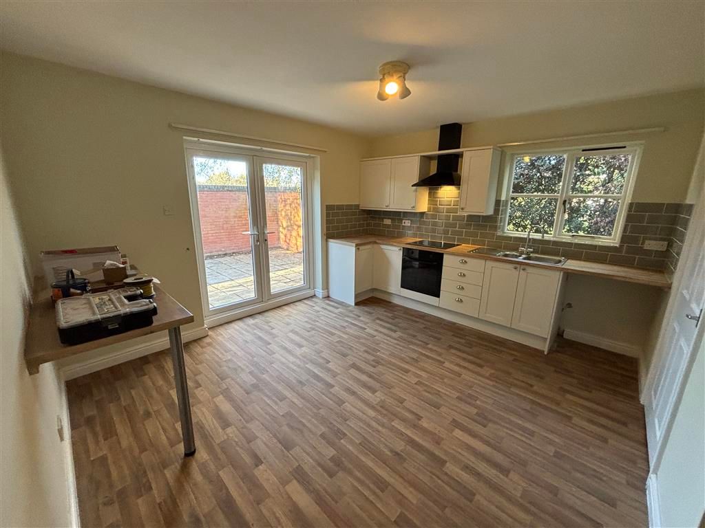 Property photo 2 of 11 Image